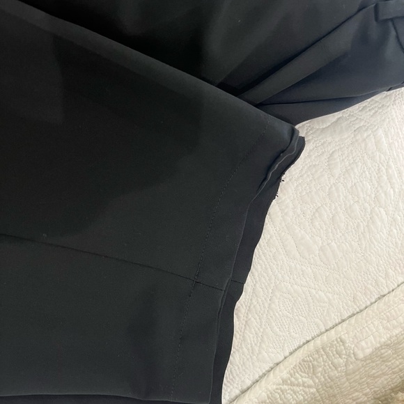 Two pairs of Haggar pleated dress slacks size 38x32 blue/navy and black - Picture 3 of 3